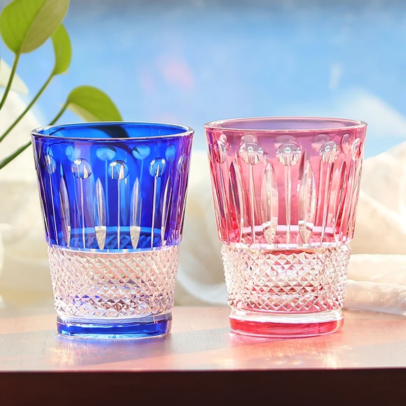 手作りの手彫りマルチカラークリスタルガラス製ウィスキータンブ - Wine Beer Jp のレビューと価格