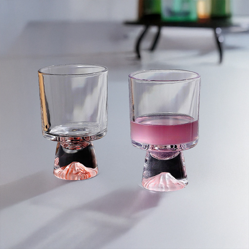 ピンクマウンテンガラスカップ、ハイエンドニッチ少し酔っぱらい - Wine Beer Foot のレビューと価格