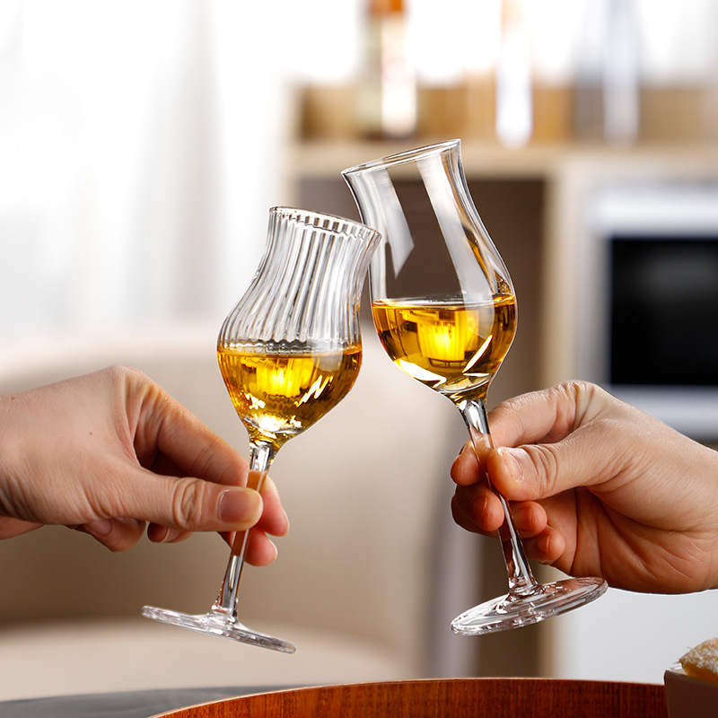 ハイフットクリスタルガラスコーヒーカップ、耐熱ラテマグ、シニ - Wine Beer Foot のレビューと価格